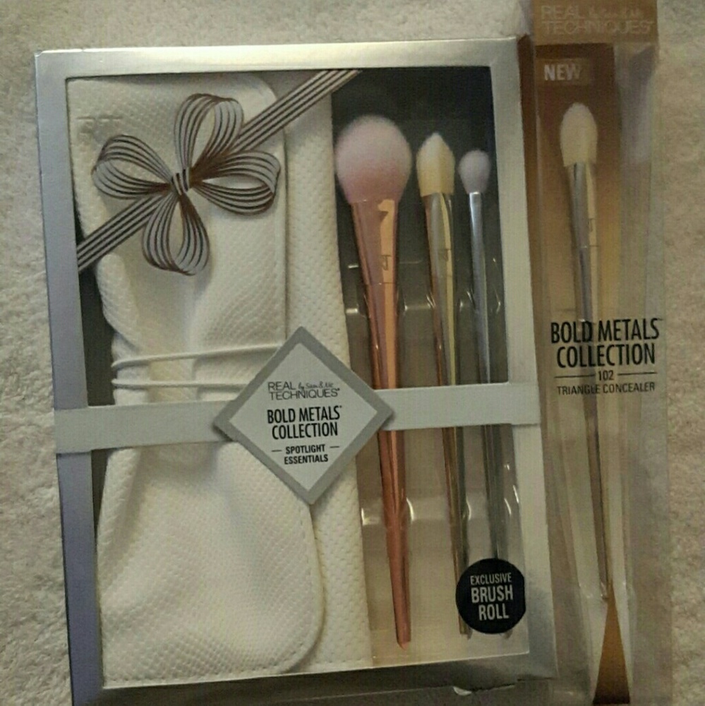 Real Techniques Bold Metals collection